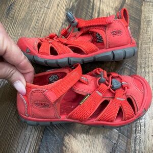 Keen sandals boy toddler 10